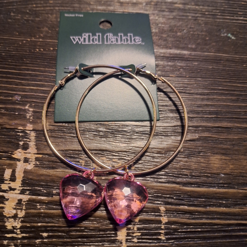 Wild Fable Hoop earrings with plastic pink hearts Nickel free